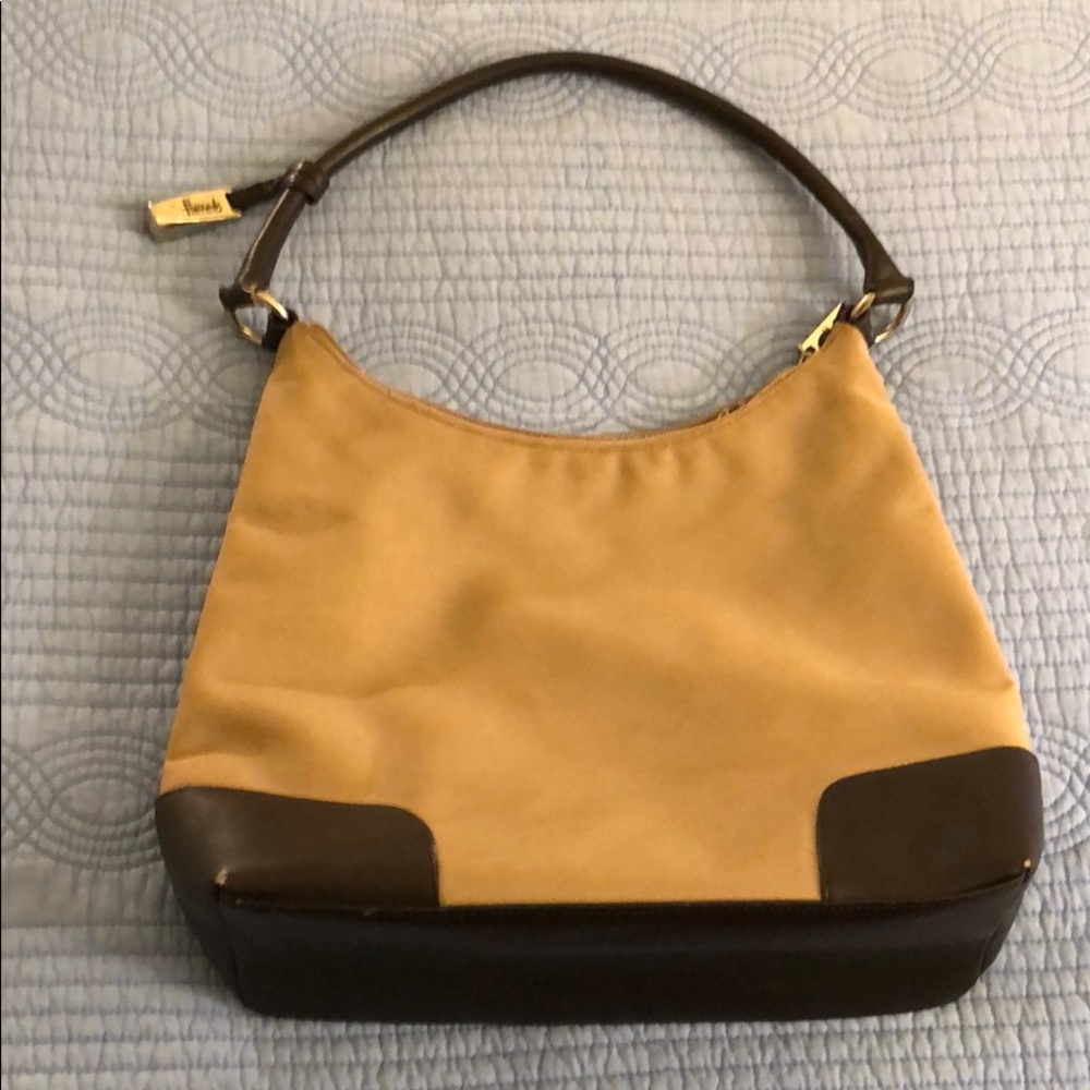 Ladies English handbag